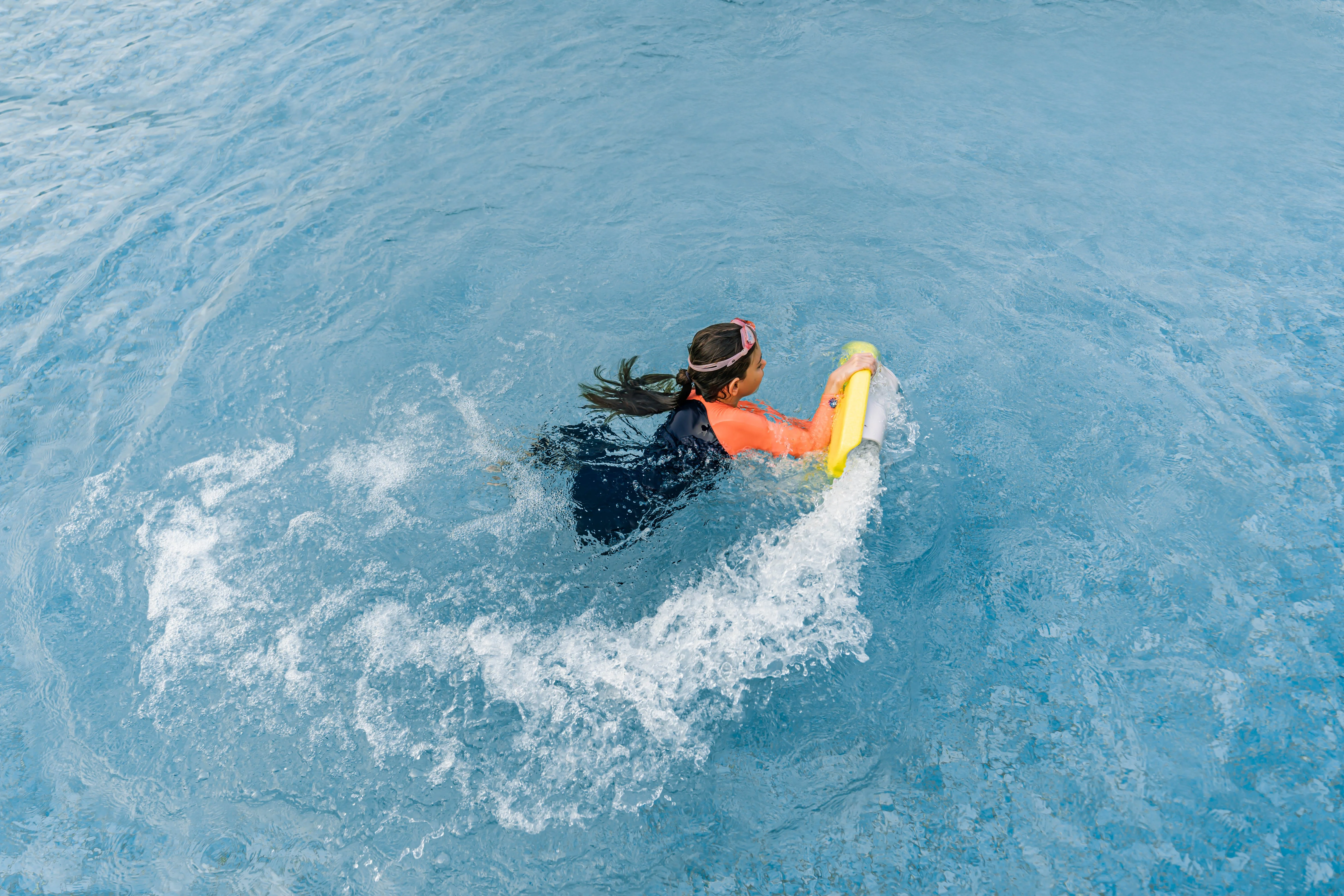 CRONY EL-KB-01 Electric float board Water Swimming Pool Toys Foam Floating training aid exercise equipment board Electric Diving Under Water Sea Scooter - Image 13