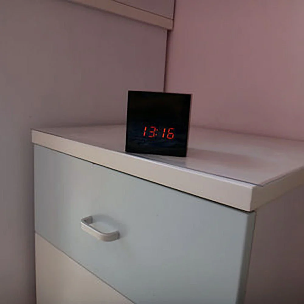 Crony Wireless Smart camera with Wireless charger clock Phone Charger WIFI Hidden CCTV - Image 7